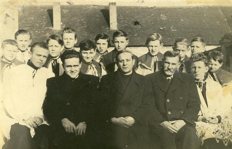 Hanniker Antal, Morovics